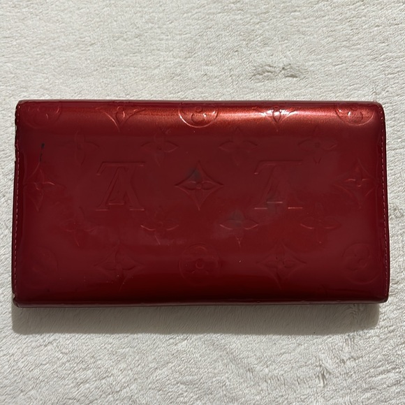 Red LV long wallet - Picture 3 of 5